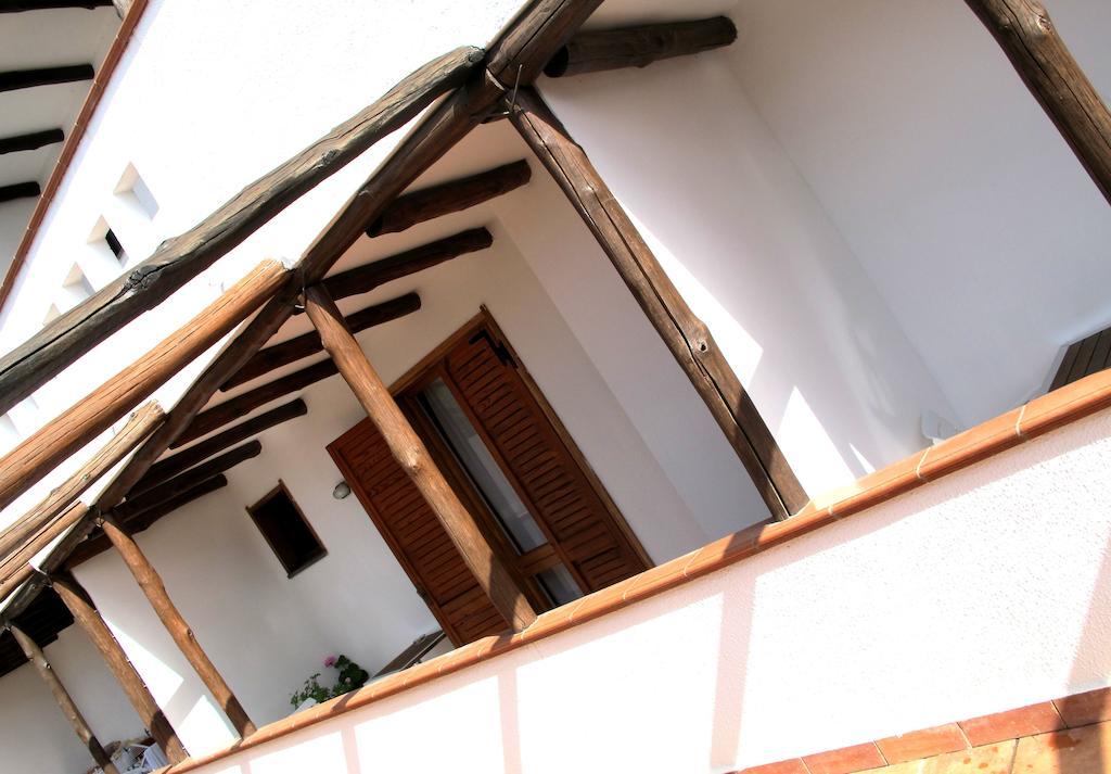 Hotel Pop Cala Gonone Exterior photo