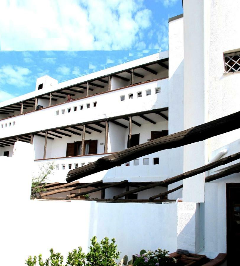 Hotel Pop Cala Gonone Exterior photo